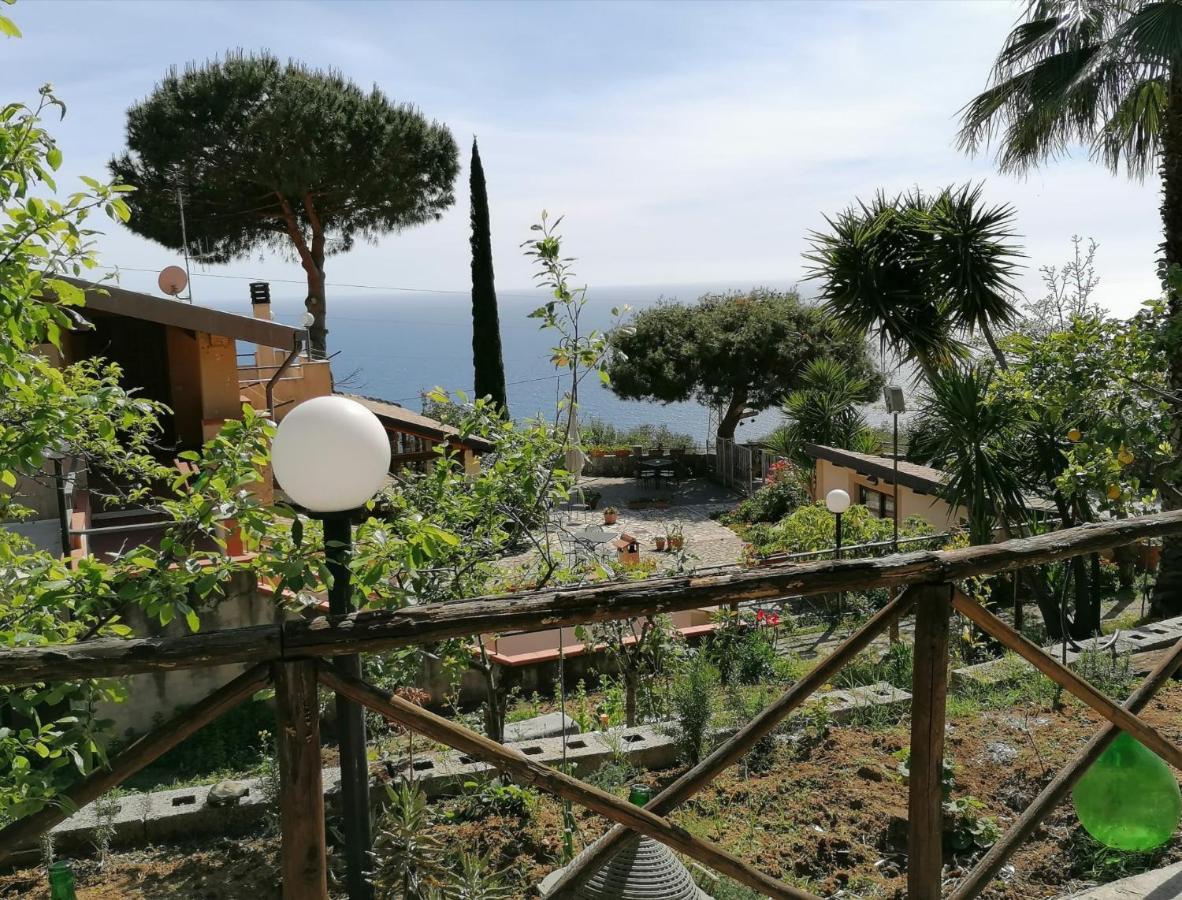 Villa Incanto B&B Caprioli Exterior foto