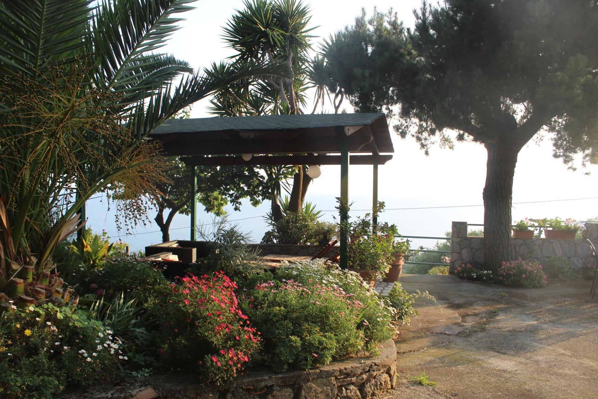 Villa Incanto B&B Caprioli Exterior foto