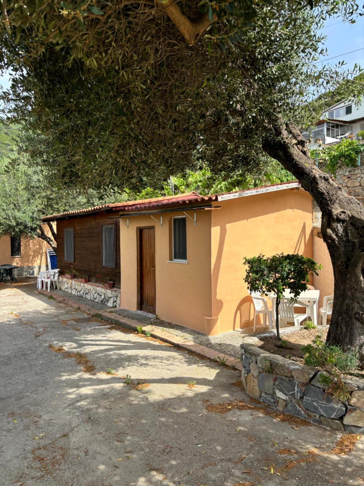 Villa Incanto B&B Caprioli Exterior foto